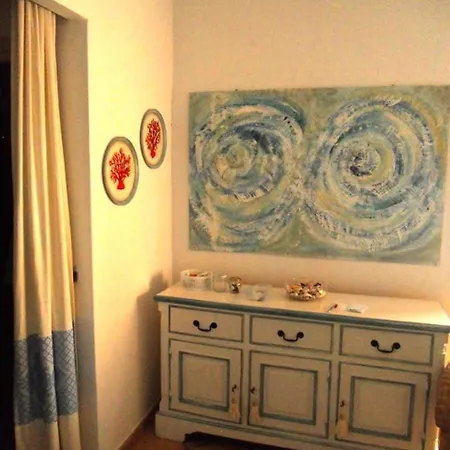 I Mari F Apartment *